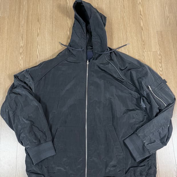 23SS 준지 MA-1 후디 짚업 자켓 L JC3141P513