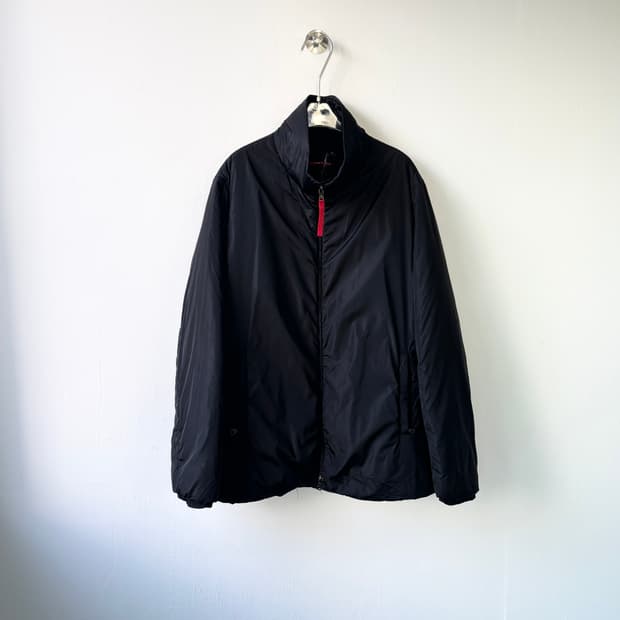 프라다 스포츠 포코노 패딩 