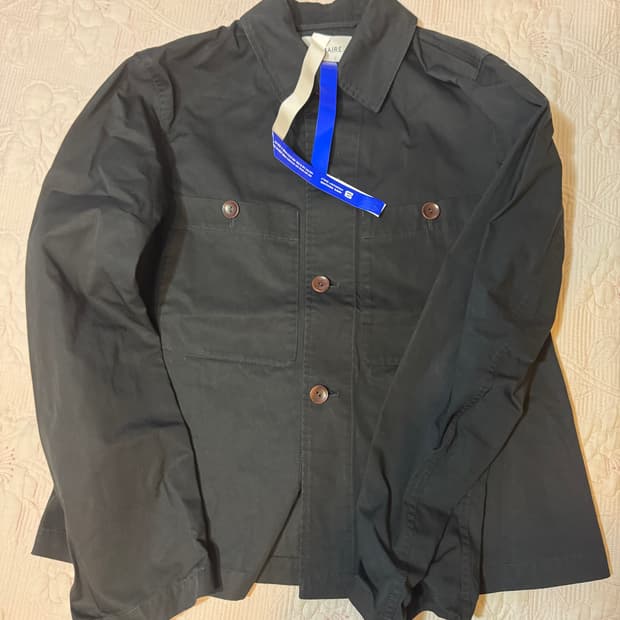 르메르 밀리터리 재킷 새상품 S사이즈
