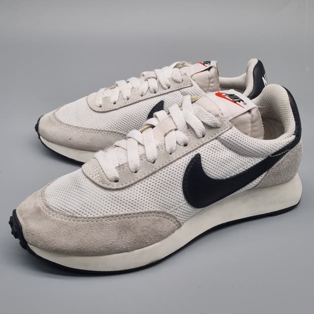 나이키 에어 테일윈드79 여성운동화230