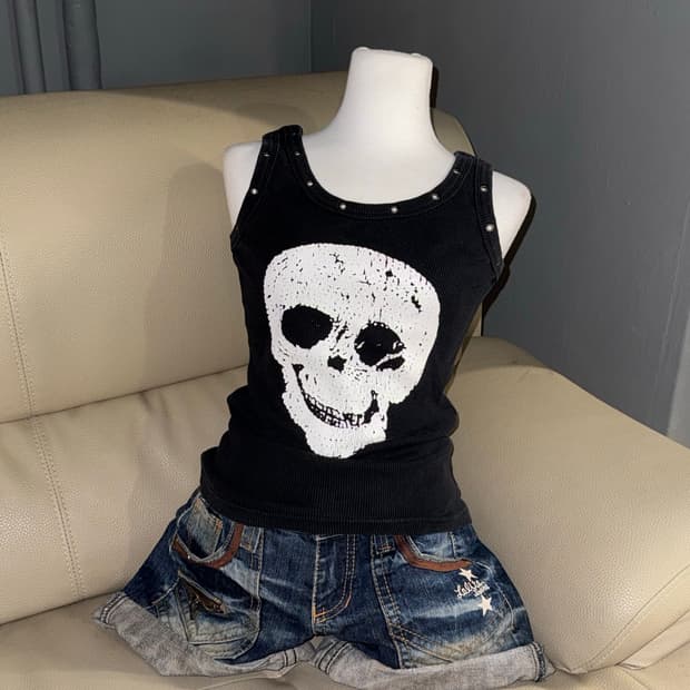eyelet hole skull printing sleeveless