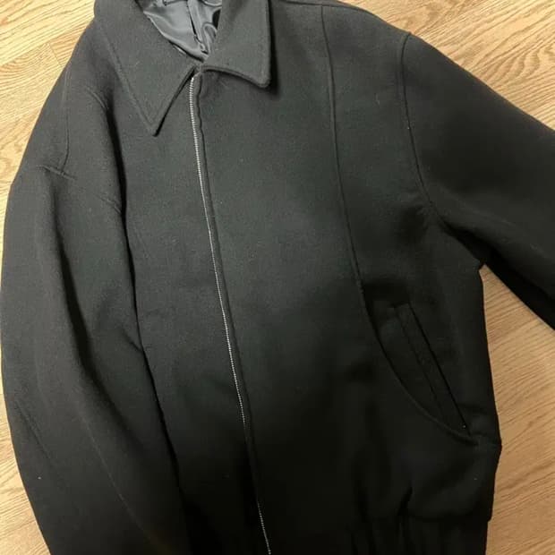 에잇세컨즈 크롭 울자켓 2xl