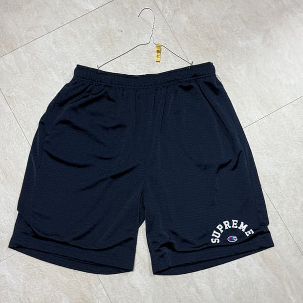슈프림 챔피온 24SS 반바지 M size Navy