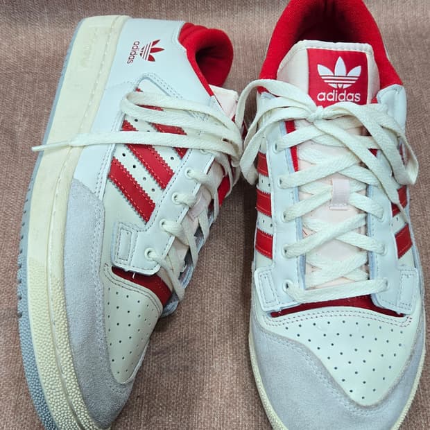 아디다스 300mm- 센테니얼 85 로우 스니커즈 