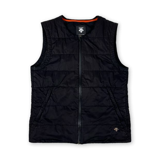 데상트 경량 패딩 조끼