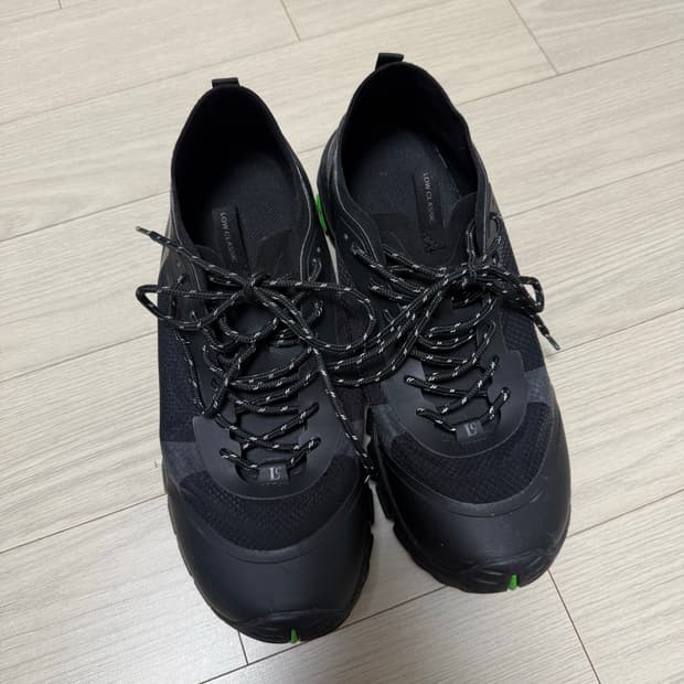 로우클래식 운동화 블랙 265