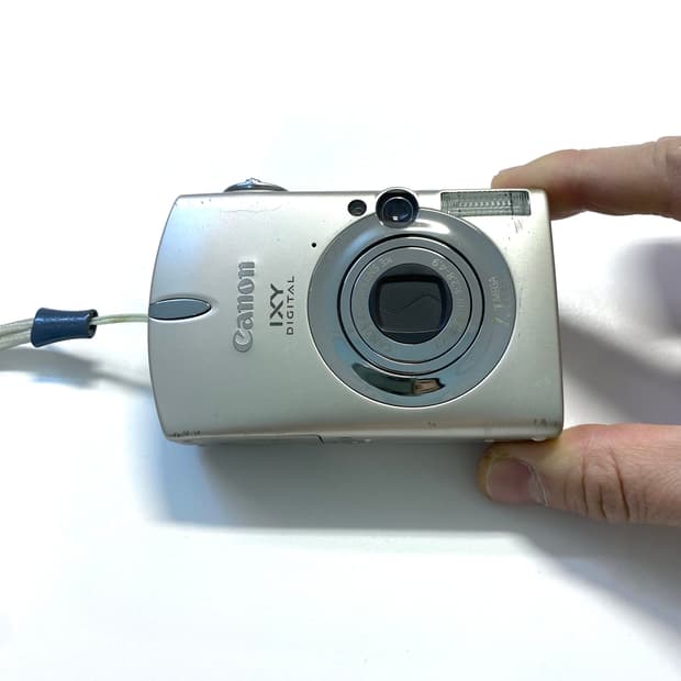 캐논 익서스 IXUS 750 디지털 카메라 (IXY 700)