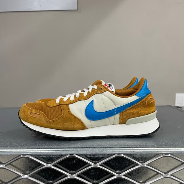 나이키 볼텍스 오커블루 270