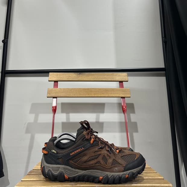 UK8.5) 머렐 트렉킹화 남성 남자 신발 블래이즈 벤트 비브람 솔