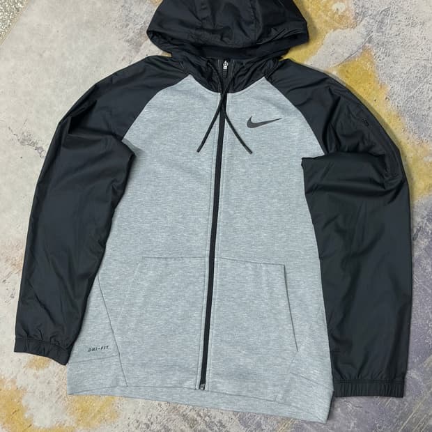 나이키 드라이핏 유틸리티 후드집업 L