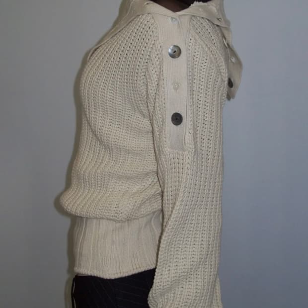 스컬프터 funnel neck sweat dirty white