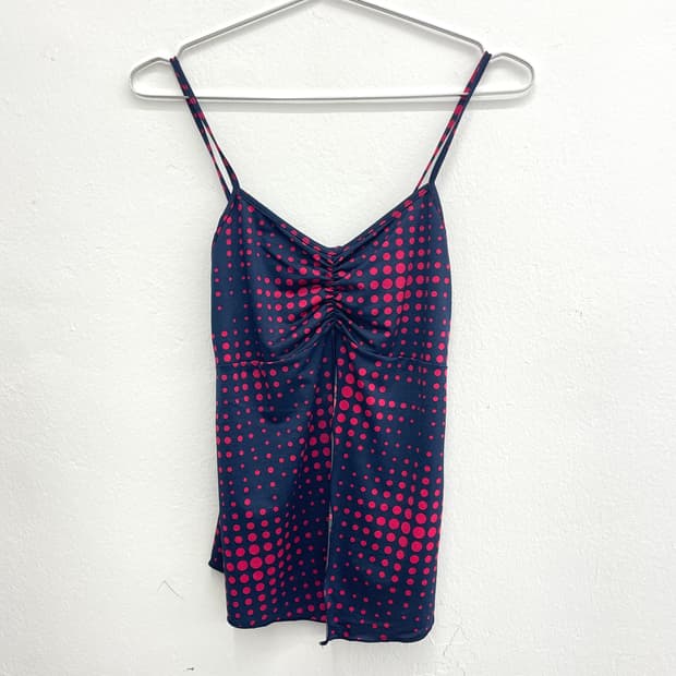 dote slit sleeveless 