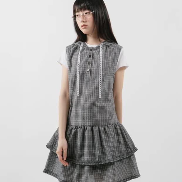뚜오미오 체크 미니 후드 드레스