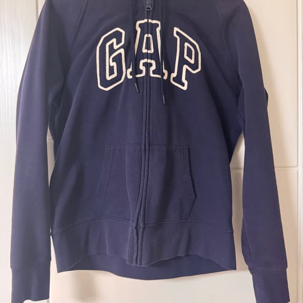 갭 후드집업