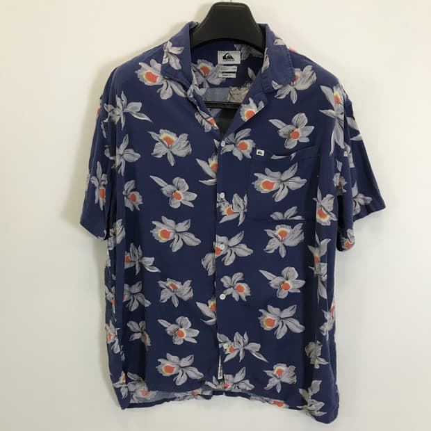 퀵실버 QUIKSILVER 캠프핏 반팔셔츠 [ L]