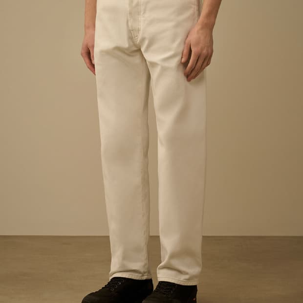 CP컴퍼니 BULL DENIM NO SIDE SEAMS PANTS