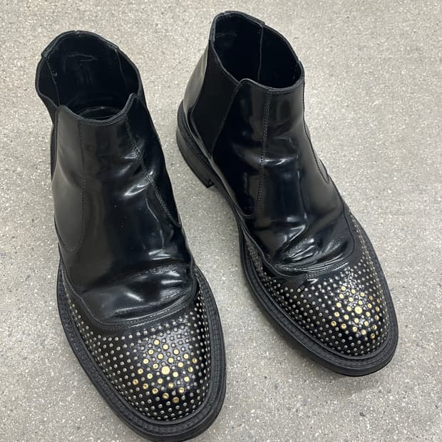 생로랑 스터드 부츠 41사이즈