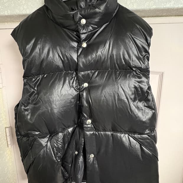 토마스 모어 패딩조끼