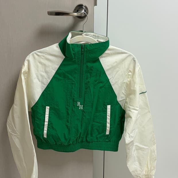 recreational habits 하프집업