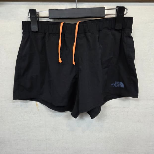 노스페이스 여성 우븐 쇼츠반바지 70 대략 25 26