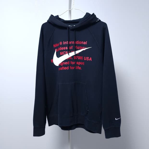 나이키 스우시 후드 L