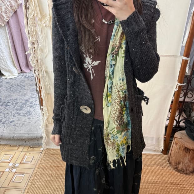 {dead stock} coconut big button cardigan