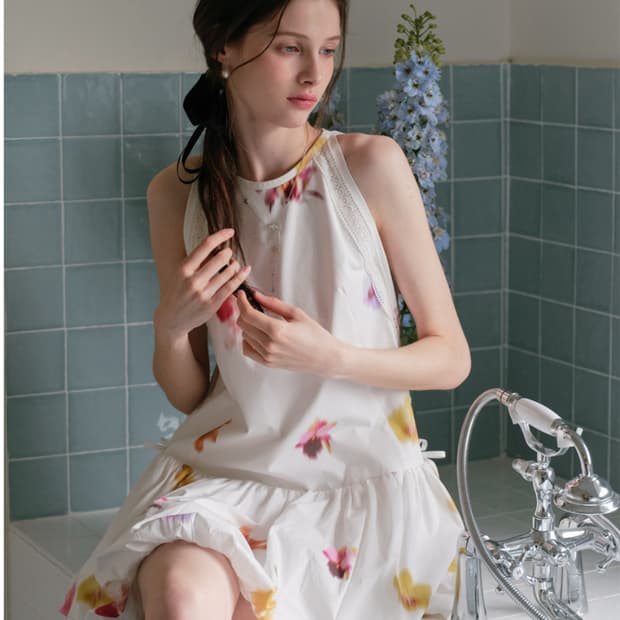 쎄무아듀 Smudge halter neck balloon dress