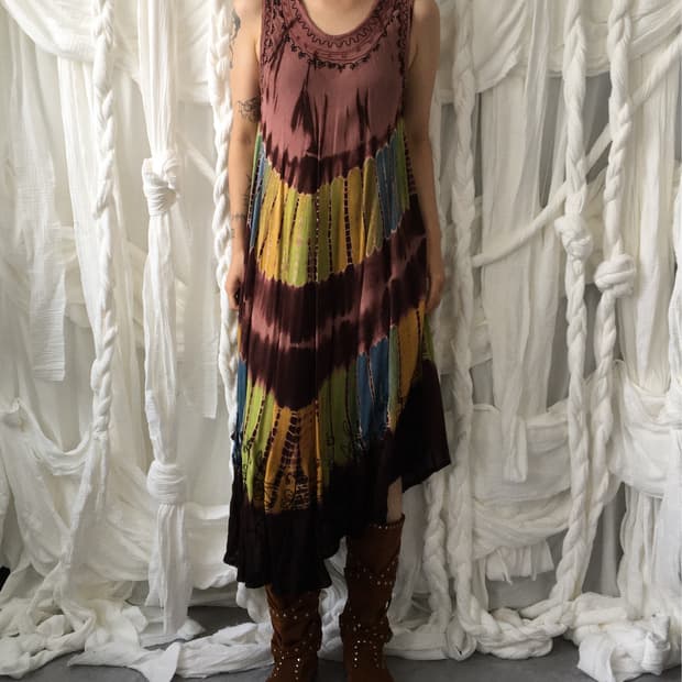 Dyed sleeveless onepiece
