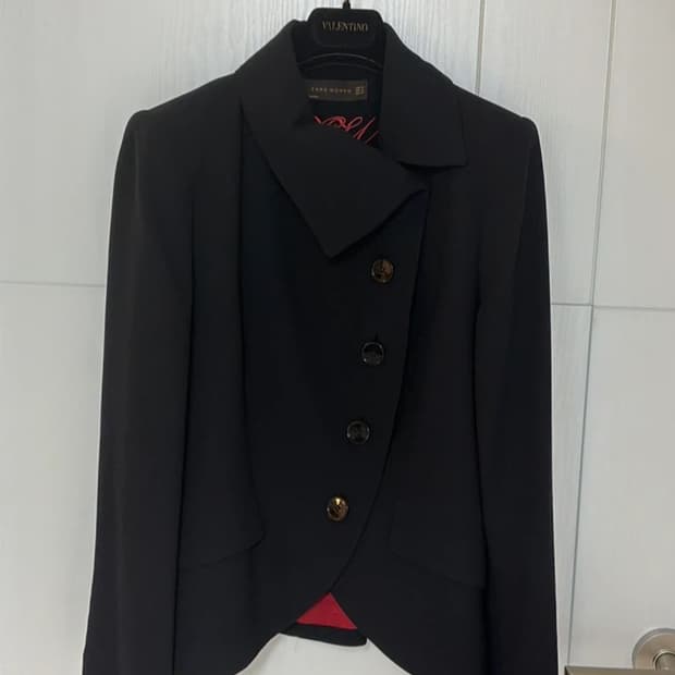 자라 꼼데가르송맛 블랙 비대칭 블레이저 55,66 정품