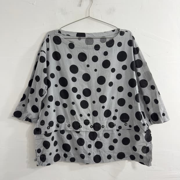 love paradise dot design blouse