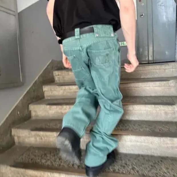 플라스틱프로덕트 CALF POCKET PANTS (EMERALD)