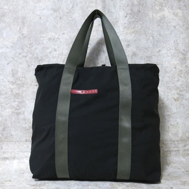 프라다 스포츠 레드러버 로고 나일론 토트백