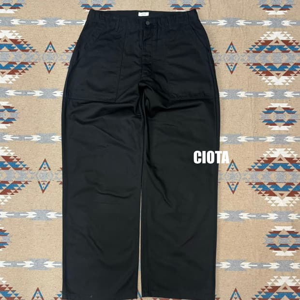 [5][32] 시오타 헤링본 베이컨 팬츠 블랙