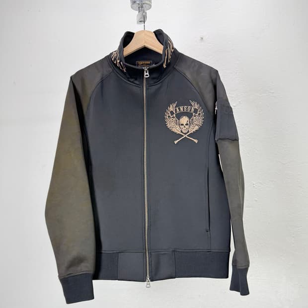 벤슨 톤톤 폴리아미드 스컬 본 텍스타 트랙 자켓