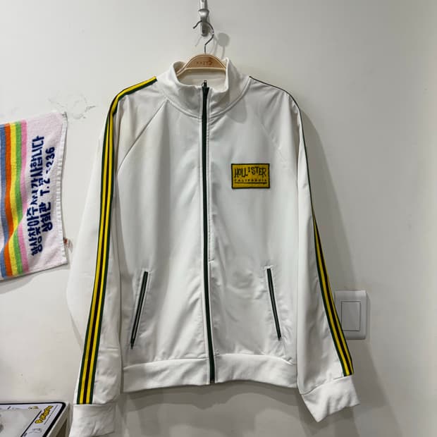 178. 홀리스터 집업
