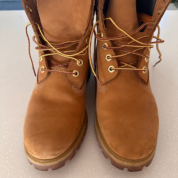 팀버랜드 6인치 워터프루프 프리미엄부츠 8 1/2(표기265)