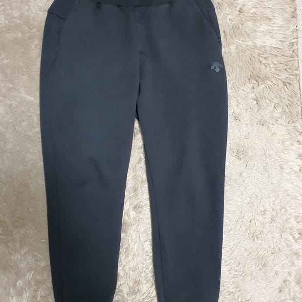 데상트 팬츠 상태좋고 깨끗해요 사이즈 32