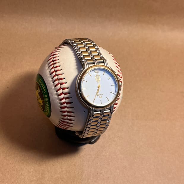 특수전사령부 기념 시계