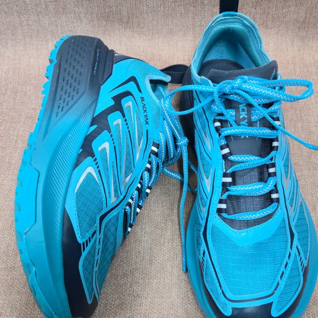 블랙야크 250mm- 트레일 런닝화 아쿠아 등산화 워킹화