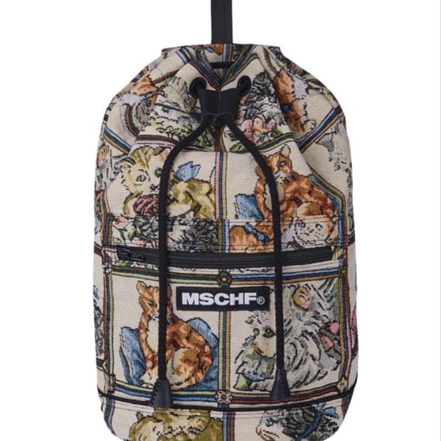 미스치프 캣드로우 백팩