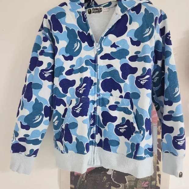 베이프 키즈 ABC 카모 샤크 후드집업