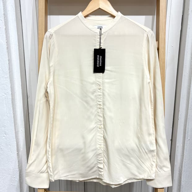 [새상품] 무신사 여성 셔츠