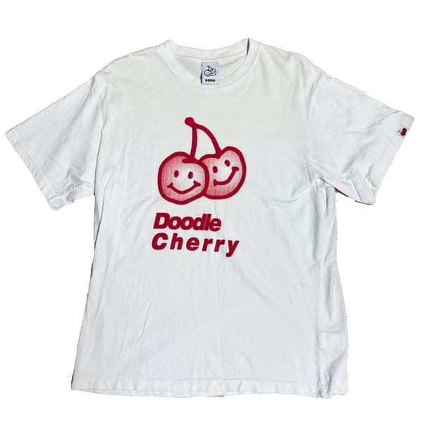 키르시 Doodle Cherry 반팔 티셔츠