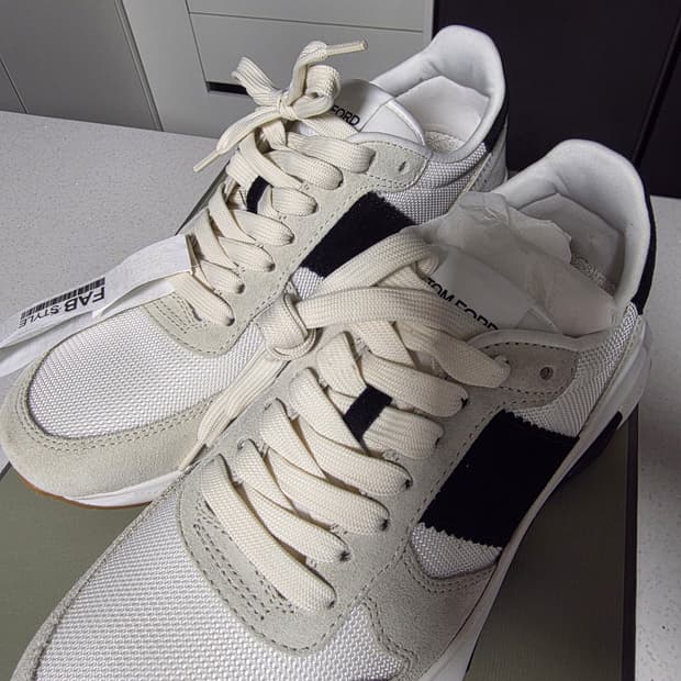 톰포드 자가 스니커즈 7.5