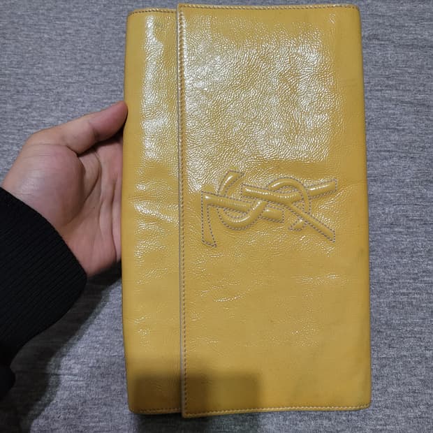 ysl 입생로랑 클러치