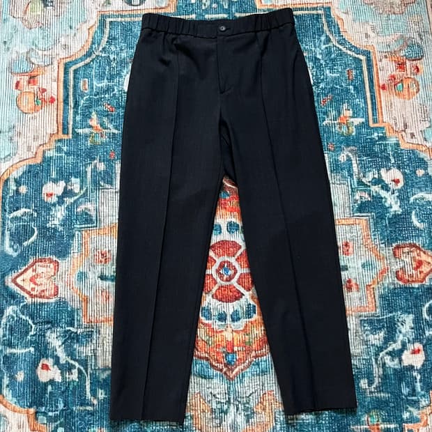 타임 옴므 슬렉스 뒷밴딩 챠콜 새상품급