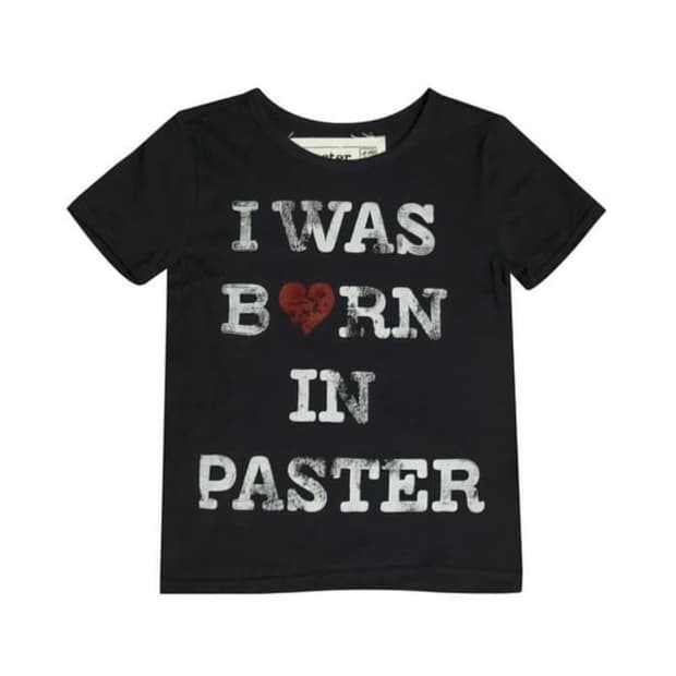 i was born in paster 티셔츠