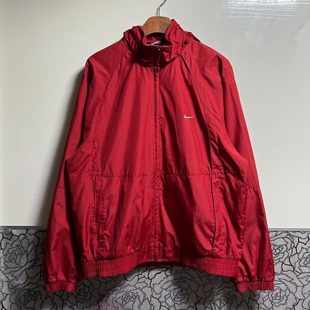 00s 나이키 레드 바람막이 자켓