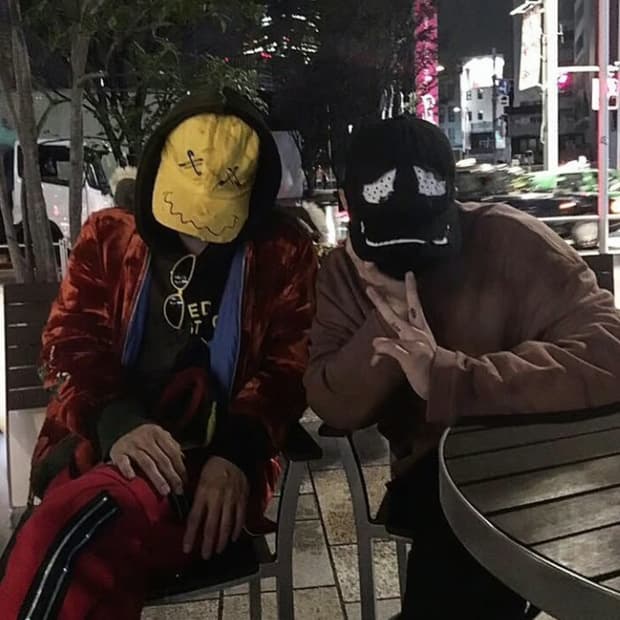 옐로우 스마일 볼캡