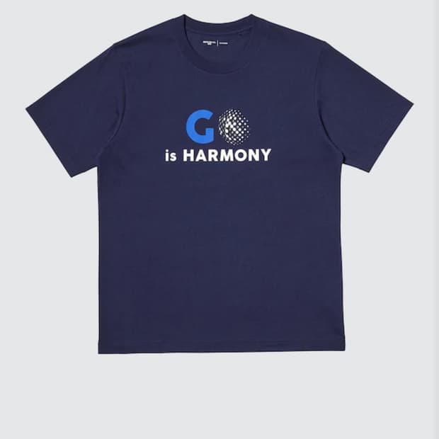 유니클로 피스폴올 반팔티